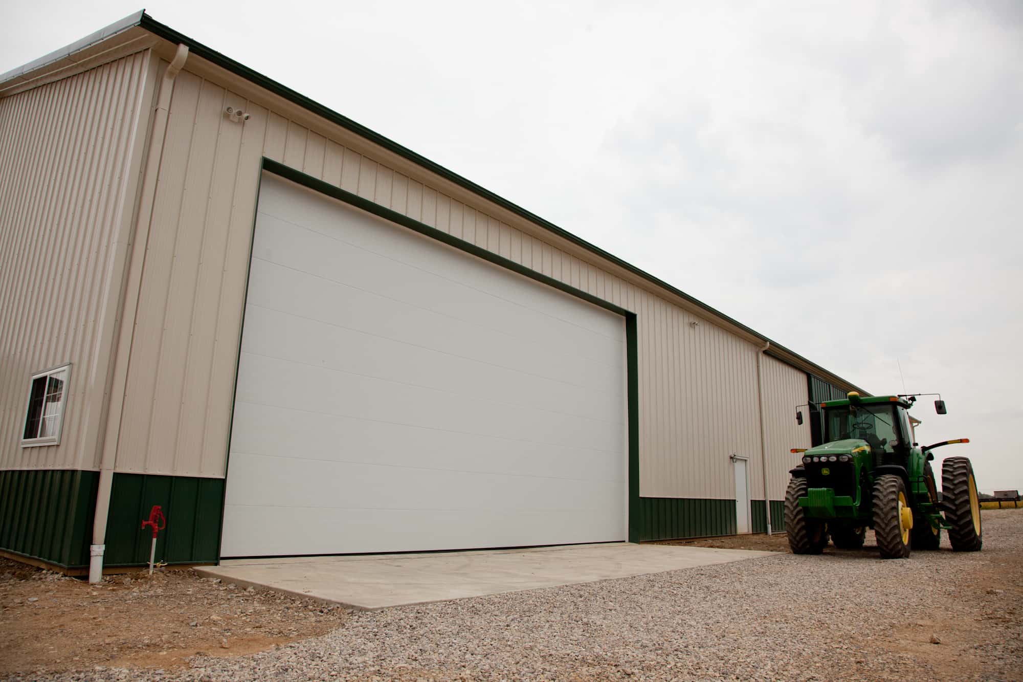 Haas 800 Series Commercial Overhead Garage Doors