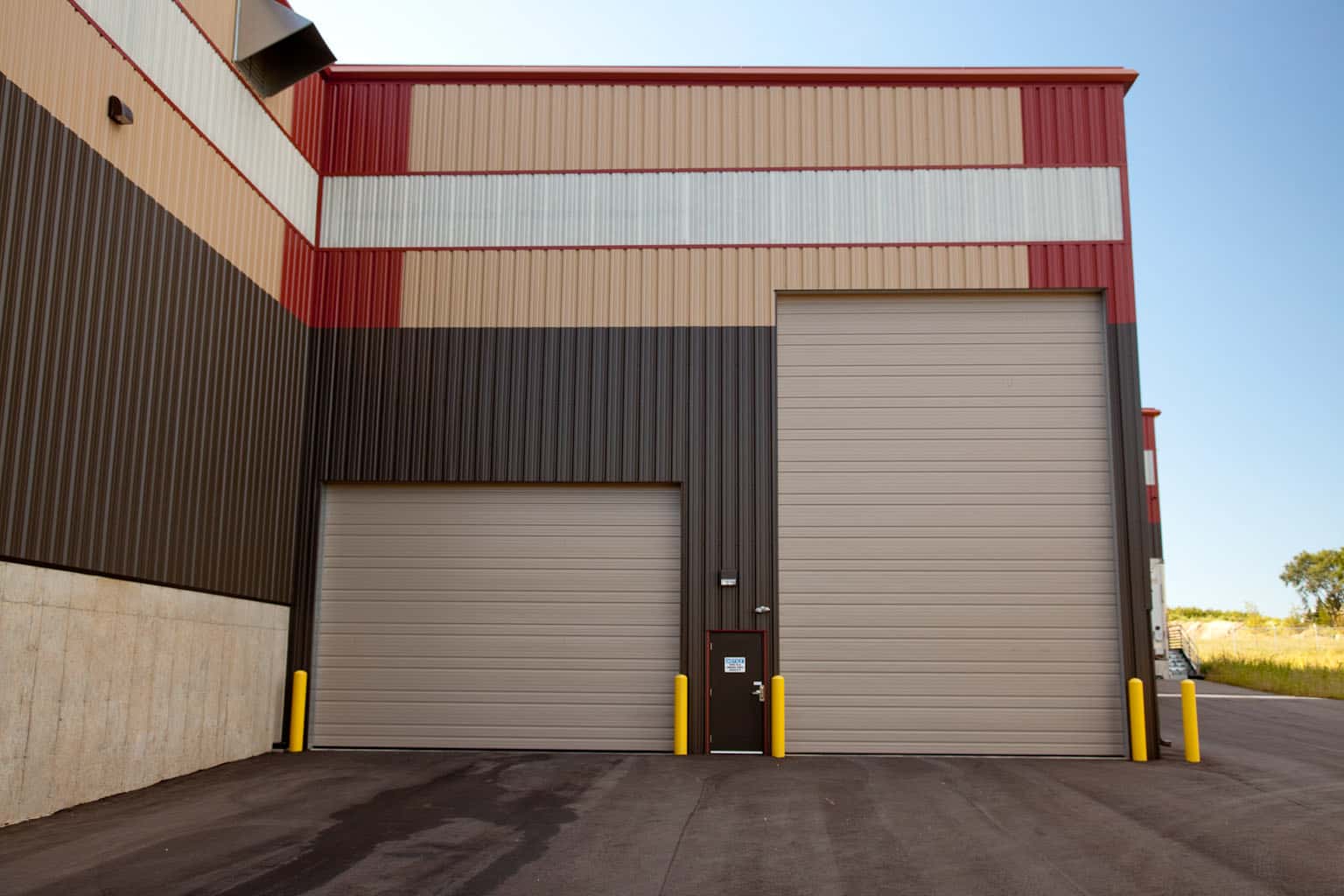 Haas Ribbed Commercial Steel Doors Overhead Doors